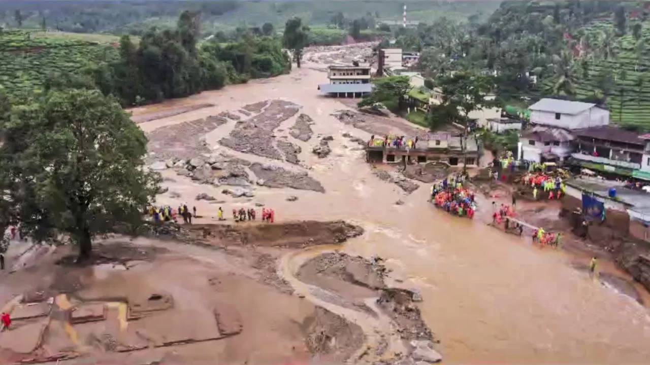 Wayanad Landslides :  బీమా కంపెనీలు ఈ పనిని త్వరగా పూర్తి చేయాలని..ఆర్థిక మంత్రిత్వ శాఖ అల్టిమేటం