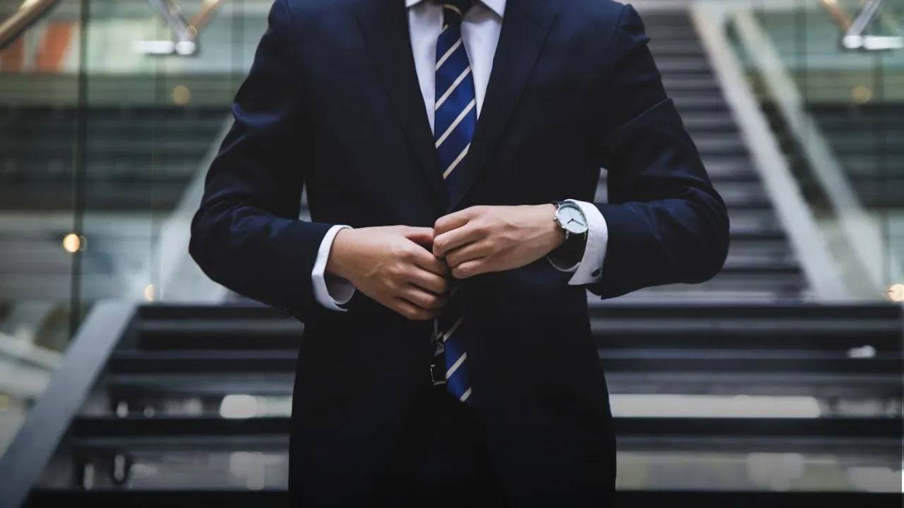 America : మాంద్యం ప్రభావం.. అమెరికాలో 8నెలల్లో 74మంది సీఈవోల తొలగింపు