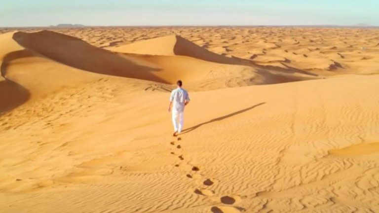 Saudi Arab : సౌదీ అరేబియా ఎడారిలో చిక్కుకుని కరీంనగర్ వాసి మృతి