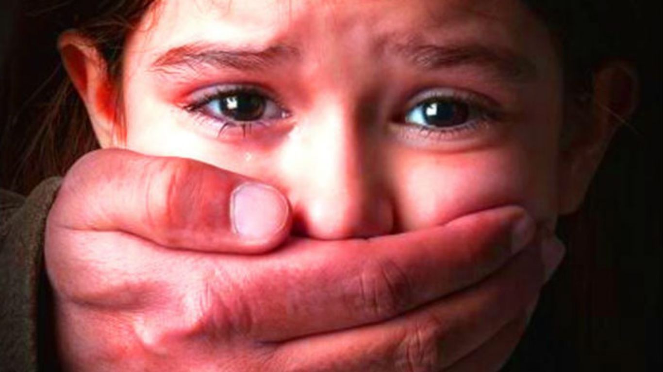 POSCO Case: దారుణం.. ఇంట్లోకి ప్రవేశించి నాలుగేళ్ల బాలికపై అత్యాచారం..