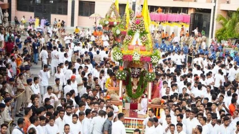 Pakistan: పాకిస్తాన్‌లో ‘‘జగన్నాథ రథయాత్ర’’ .. వేలాది మంది హాజరైన వీడియో వైరల్..