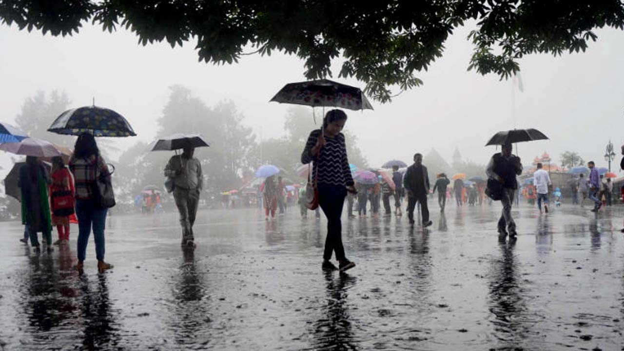 Rains Updates: ఈరోజు, రేపు రాష్ట్రంలో మోస్తరు వర్షాలు
