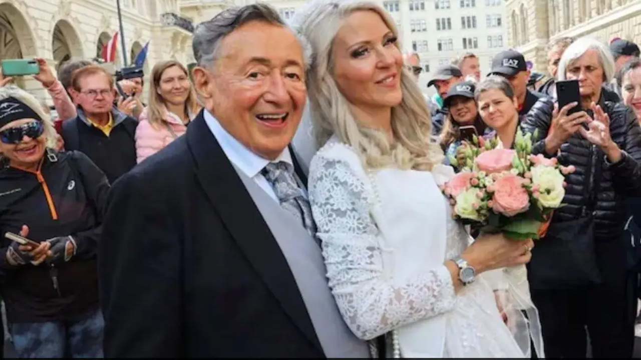 Richard Lugner: ఆస్ట్రియన్ బిలియనీర్ రిచర్డ్ లుగ్నెర్ కన్నుమూత.. ఇటీవలే 6వ పెళ్లి చేసుకున్న రిచర్డ్