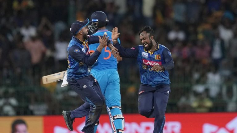 IND vs SL: రెండో వన్డేలో భారత్ ఓటమి..