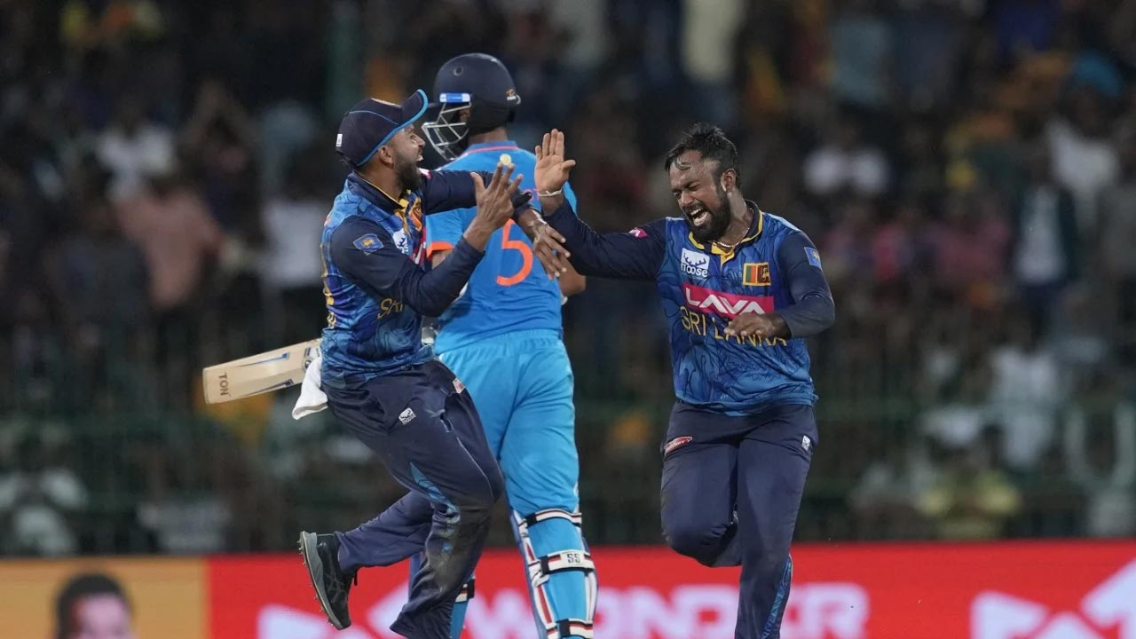 IND vs SL: రెండో వన్డేలో భారత్ ఓటమి..