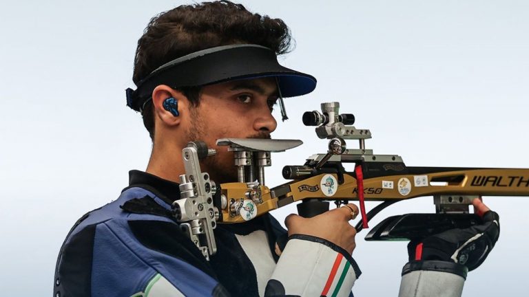 Paris Olympics 2024: భారత్‌ ఖాతాలో మరో పతకం.. షూటింగ్‌లో కాంస్యం గెలిచిన స్వప్నిల్! తొలి షూటర్‌గా రికార్డు