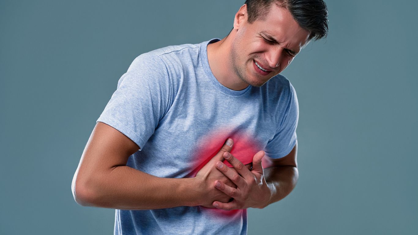 Symptoms of Heart Attack: గుండెపోటు వస్తుందని ముందే హెచ్చరించే లక్షణాలు ఇవే..!