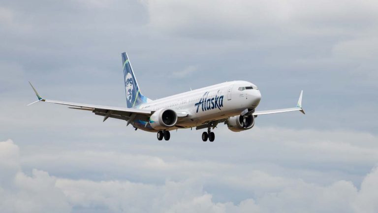 USA: ల్యాండింగ్ సమయంలో షాకిచ్చిన పైలట్.. హడలెత్తిపోయిన ప్రయాణికులు