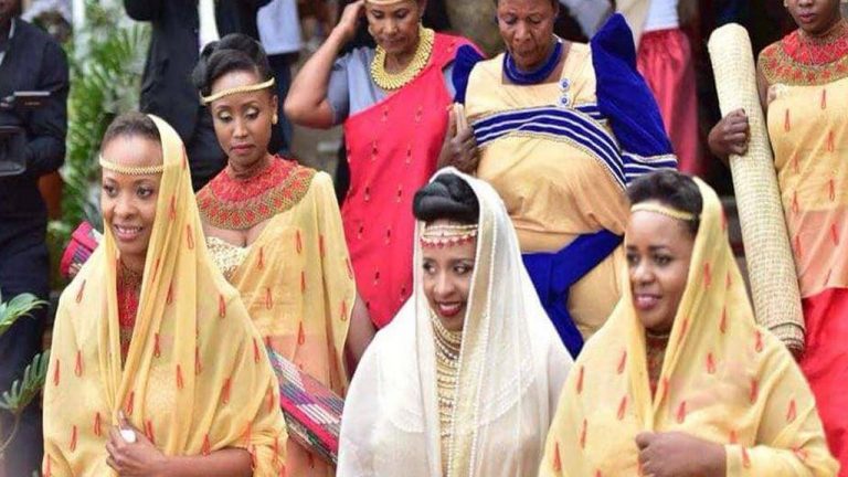 Viral News: ఇదెక్కడి ఆచారం.. ముందుగా వధువు అత్తతో శృంగారం.. ఆ తర్వాతే పెళ్లి..