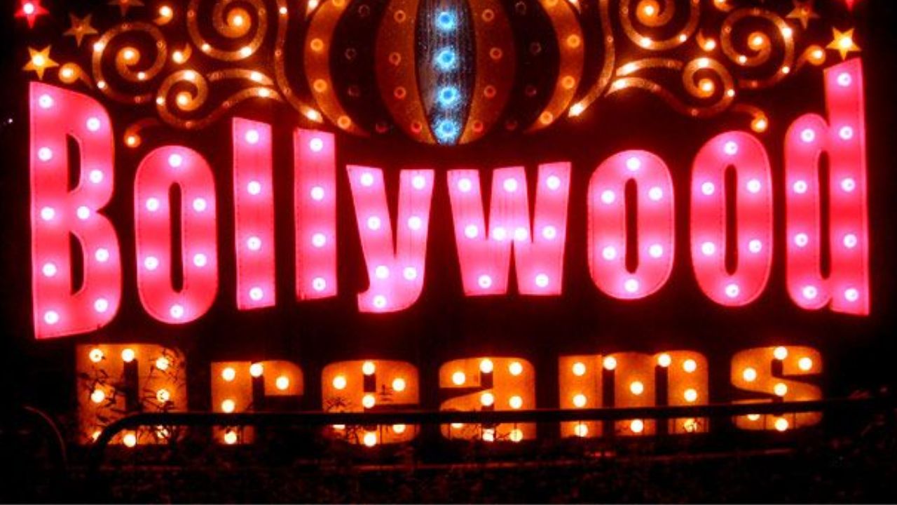 Tollywood: బాలీవుడ్ మోజులో టాలీవుడ్ కు నో చెప్పిన భామలు ఎవరంటే..?