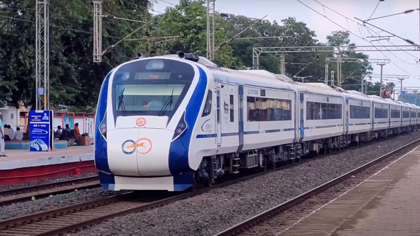 Vande Bharath Trains: 100 వందే భారత్ రైళ్ల ఆర్డర్‌ను రద్దు చేసిన రైల్వేశాఖ..