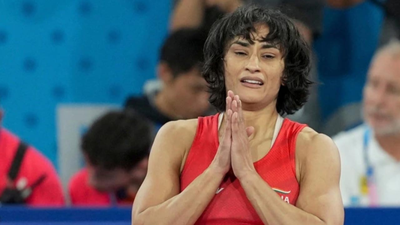Vinesh Phogat: వినేశ్ ఫొగట్ అప్పీల్⁭పై ఈరోజు రాత్రి తీర్పు..!