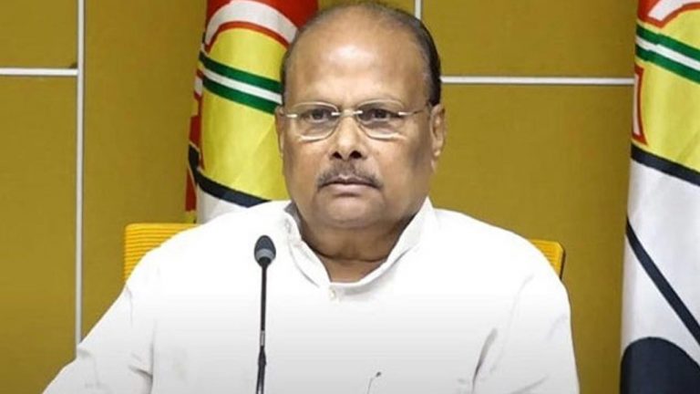 Yanamala: ఓటాన్‌ అకౌంట్‌ బడ్జెట్‌పై తెచ్చిన ఆర్డినెన్స్‌ చట్ట విరుద్ధం ఎలా అవుతుంది..?