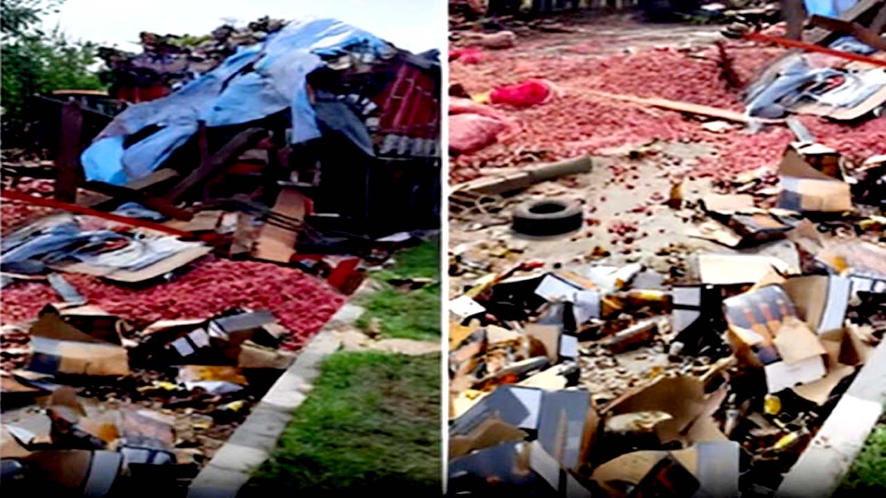 Yadadri Bhuvanagiri: బీర్లతో వెళ్తున్న లారీ బోల్తా.. ఎగబడ్డ మందుబాబులు..