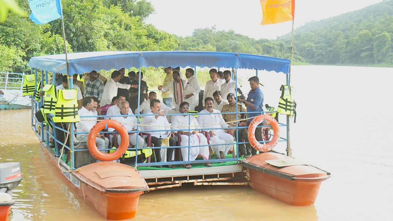 Bhatti Vikramarka : టూరిజం హబ్‌గా కిన్నెరసాని.