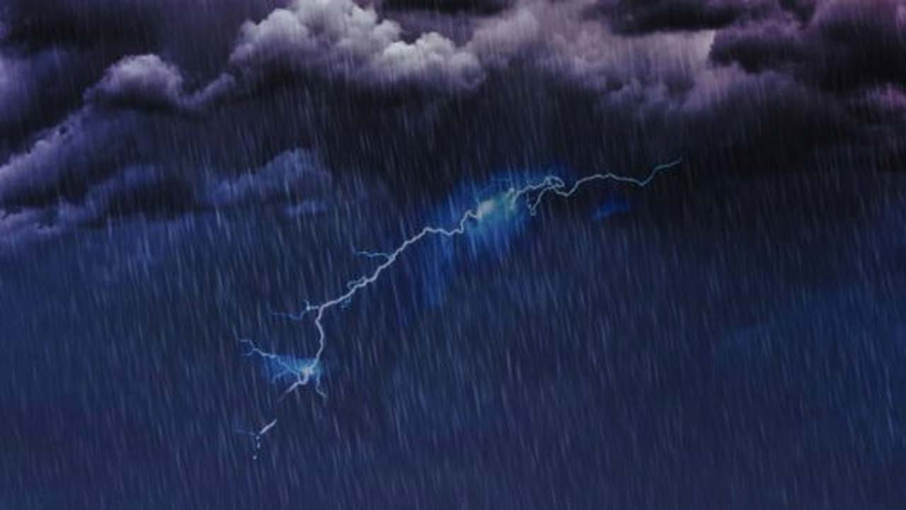 JK Floods: జమ్మూకాశ్మీర్‌లో క్లౌడ్ బరస్ట్.. ఇద్దరి పిల్లలతో ప్రవాహంలో కొట్టుకుపోయిన తల్లి