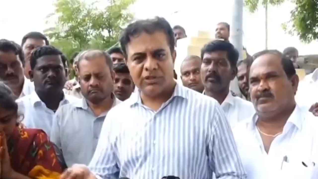 KTR: నేడు మహిళా కమిషన్ ముందుకు కేటీఆర్.. తీవ్ర ఉత్కంఠ..!