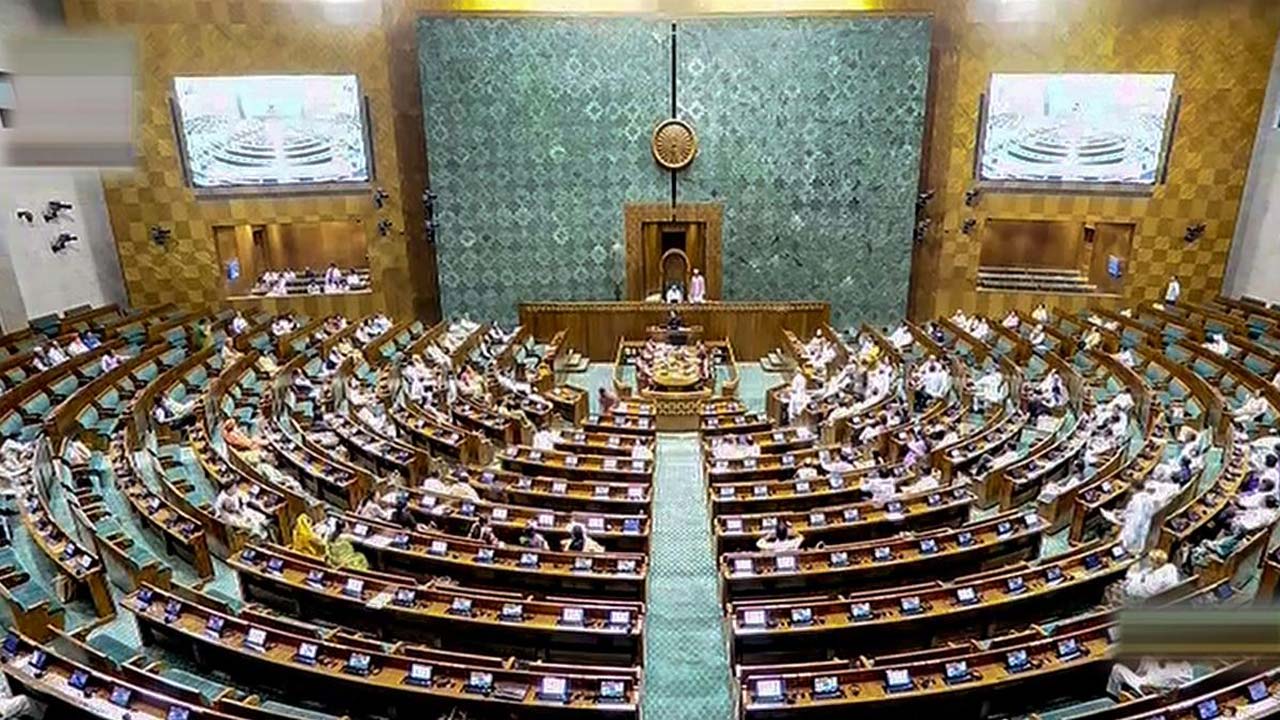 Lok sabha: పార్లమెంట్ ఉభయ సభలు నిరవధిక వాయిదా