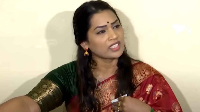 Divvala Madhuri: దువ్వాడ శ్రీనివాస్, నేను కలిసే ఉంటాం.. డైవర్స్⁭కి కూడా అప్లై చేశాం