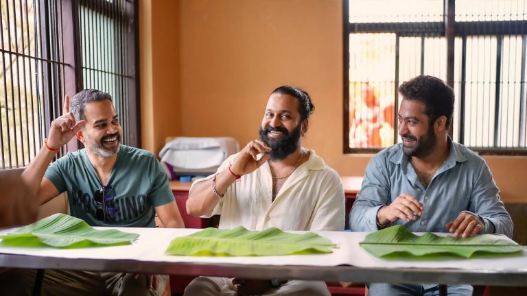 NTR: మా అమ్మ కల నెరవేర్చా.. రిషబ్ శెట్టితో పిక్ షేర్ చేసిన ఎన్టీఆర్