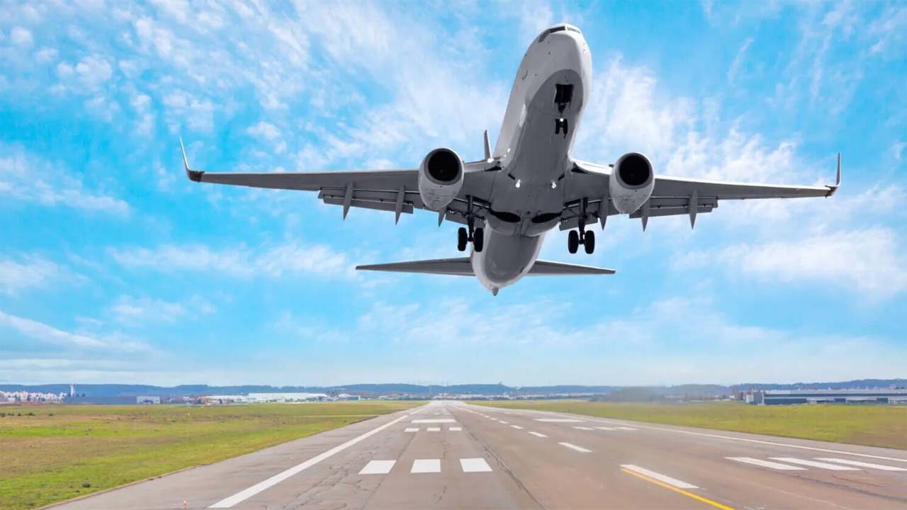 Thailand: థాయ్‌లాండ్‌లో కూలిన విమానం.. తెలియని ప్రయాణికుల జాడ!