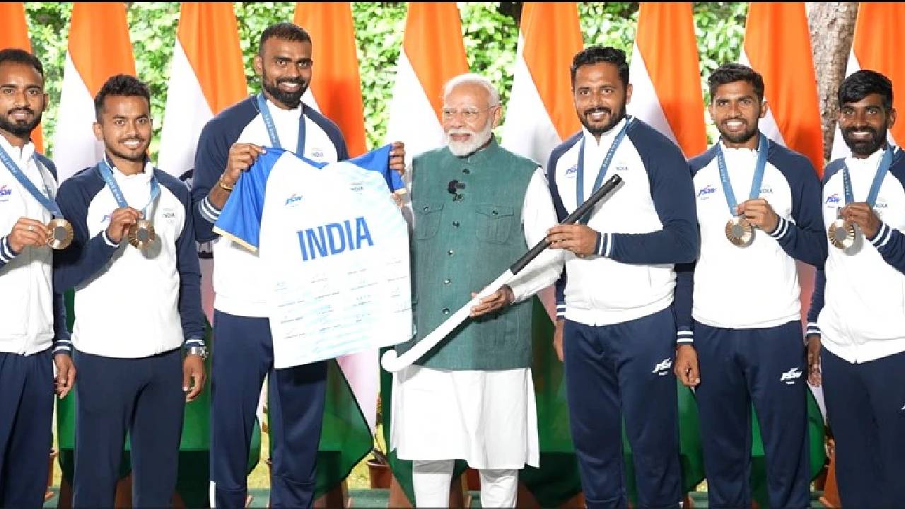 Paris Olympics: ప్రధానితో పారిస్ ఒలింపిక్స్ విజేతల భేటీ..వీడియో వైరల్