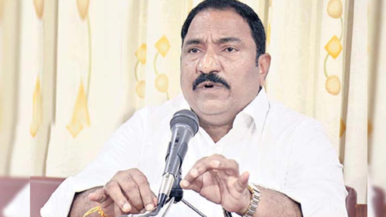 Sandra Venkata Veeraiah: కాంగ్రెస్ పాలనపై హట్ కామెంట్స్ చేసిన మాజీ ఎమ్మెల్యే సండ్ర..