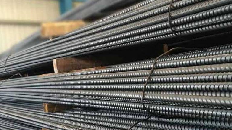 Steel Prices: భారీగా  తగ్గిన  స్టీల్ ధరలు.. మూడేళ్ల కనిష్ట స్థాయికి..!