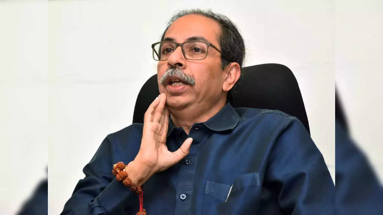 BJP: “ఢిల్లీ వెళ్లి ఖాళీ చేతులతో వచ్చాడు”.. ఠాక్రే పర్యటనపై బీజేపీ విమర్శలు..