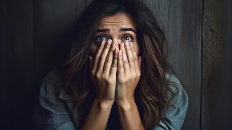 UP: ఎంతకు తెగించారు.. AIతో టీచర్ అశ్లీల ఫోటోలు సృష్టించి ఇన్‌స్టాగ్రామ్‌లో పోస్ట్