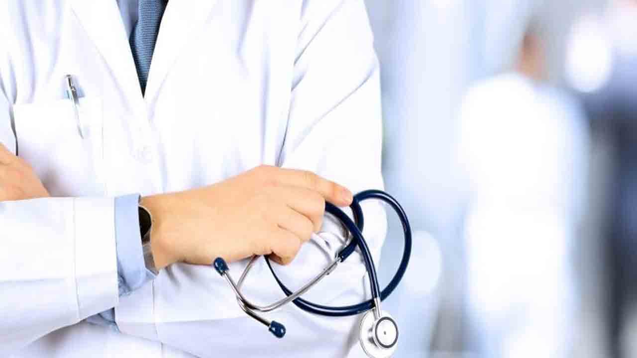 Andhra Pradesh: పీజీ వైద్య విద్యలో ఇన్‌సర్వీస్ రిజ‌ర్వేష‌న్‌పై రేపు చ‌ర్చలు