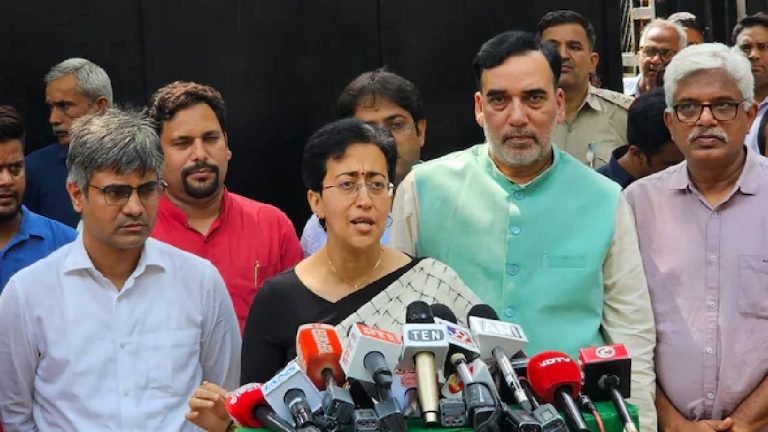 Atishi: కేజ్రీవాల్‌ని మళ్లీ సీఎం చేయడమే మా లక్ష్యం.. సీఎంగా ఎన్నికైన అతిషీ తొలి కామెంట్స్..