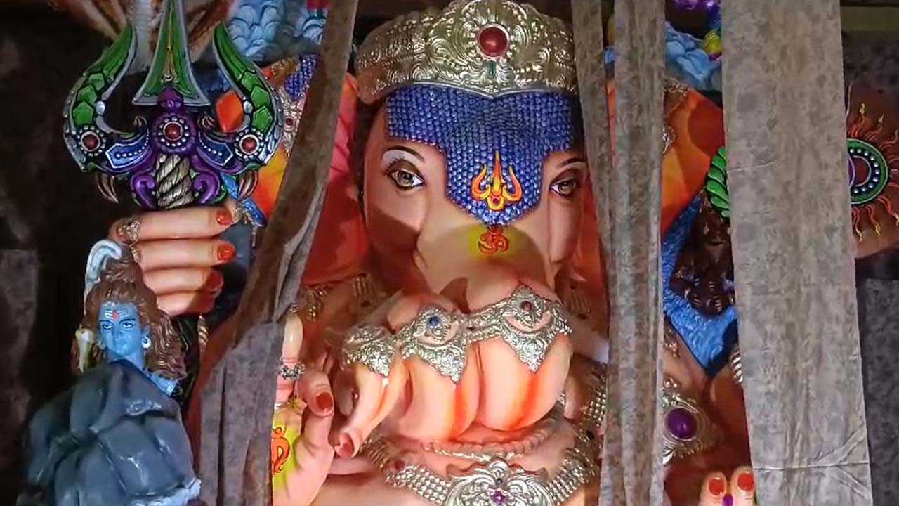 Balapur Ganesh: సర్వాంగ సుందరంగా ముస్తాబైన బాలాపూర్ గణేష్ విగ్రహం..