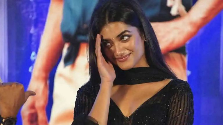 Bhagyashri Borse: లక్కీ ఛాన్స్ కొట్టేసిన భాగ్యశ్రీ బోర్సే.. స్టార్ హీరోతో రొమాన్స్!