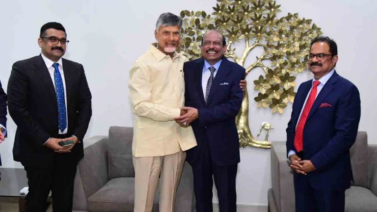 AP CM Chandrababu: సీఎం చంద్రబాబుతో లులు గ్రూప్ యాజమాన్యం భేటీ