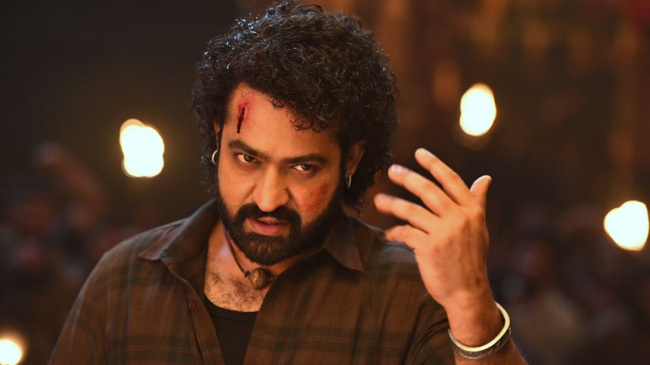 Devara Success Meet: ఎటూ తేల్చుకోలేకపోతున్న ‘దేవర’?