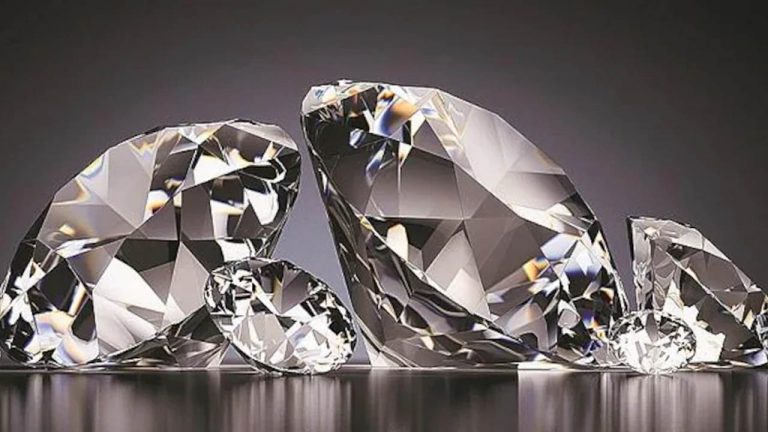 Diamond Business: వజ్రాల వ్యాపారంలో భారీ సంక్షోభం.. దేశవ్యాప్తంగా 60 మంది ఆత్మహత్య!