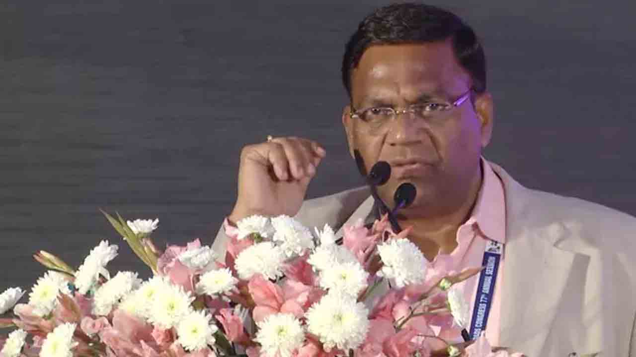 Telangana: రోడ్లు భవనాల శాఖ ఈఎన్సీ గణపతిరెడ్డి రాజీనామా