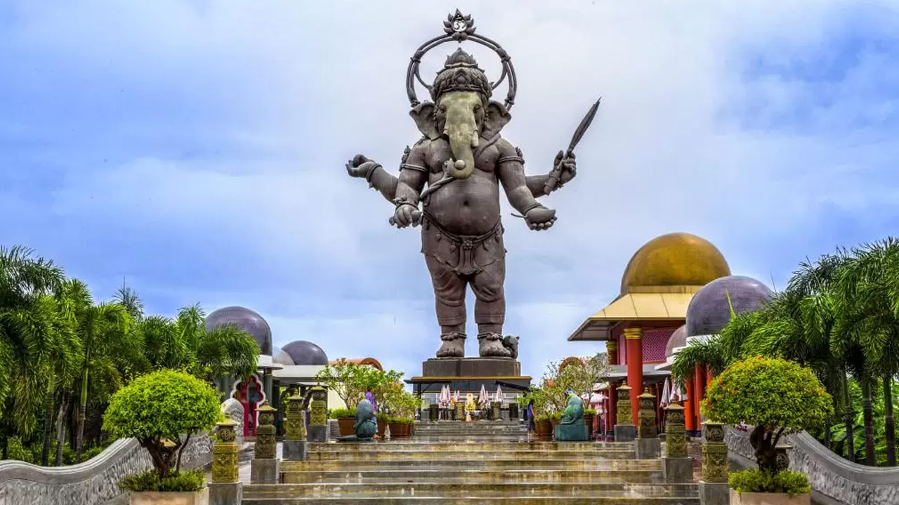 Lord Ganesh: ప్రపంచంలోనే అత్యంత ఎత్తైన గణేశుడి విగ్రహం ఎక్కడుందో తెలుసా..?