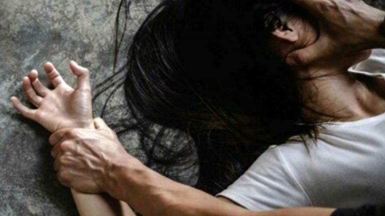 Gang Rape: మహిళా స్వీపర్‌పై గ్యాంగ్ రేప్.. ఐదుగురు అరెస్ట్