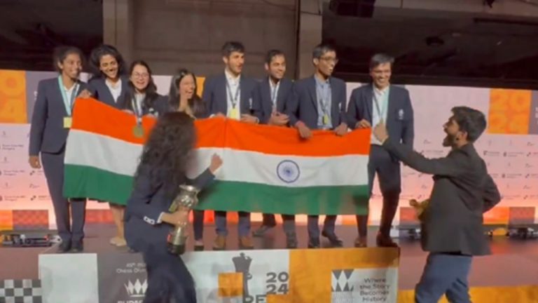 Chess Olympiad 2024: రోహిత్‌ శర్మను అనుకరించిన చెస్‌ ఛాంపియన్స్.. వీడియో వైరల్!