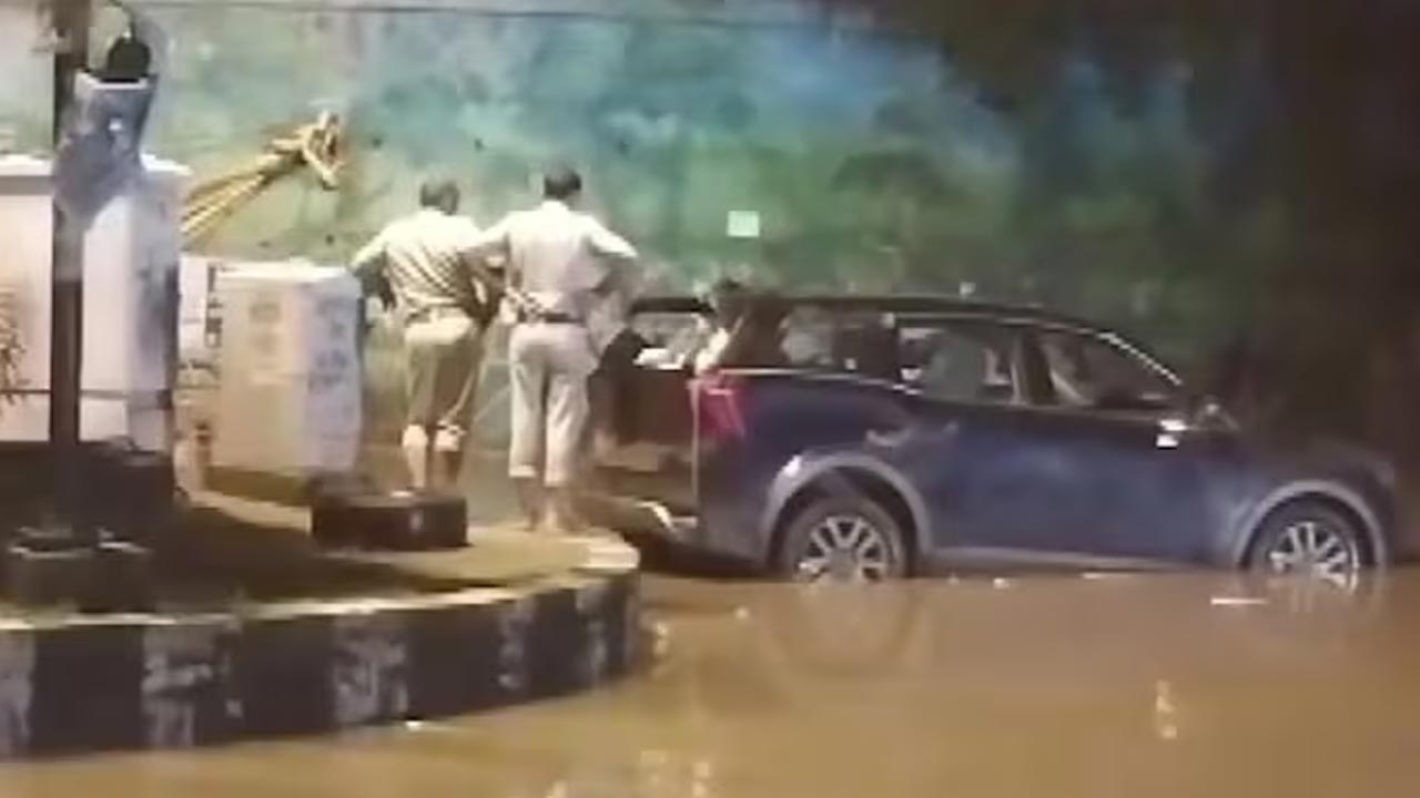 Haryana: అండర్‌పాస్‌ బ్రిడ్జి కింద నీటిలో కారు.. ఇద్దరు ఉద్యోగులు మృతి