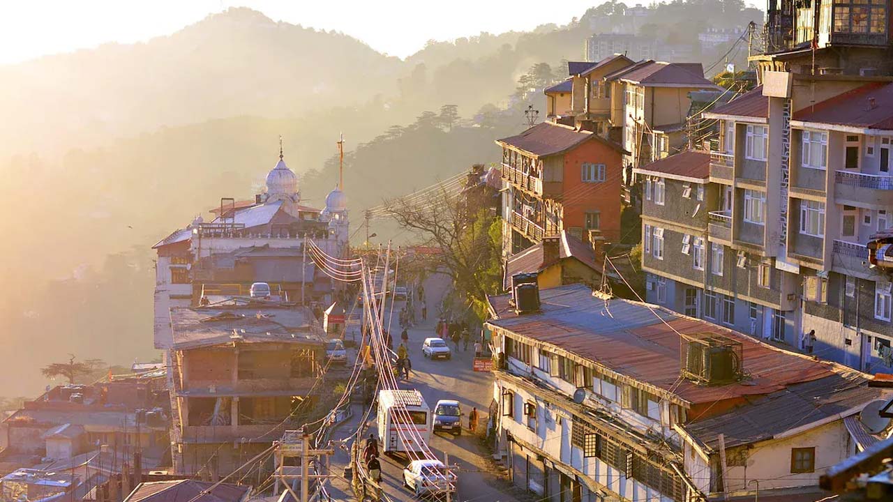 Himachal: హిమాచల్ ప్రభుత్వం సంచలన నిర్ణయం.. రెస్టారెంట్లపై యజమానుల పేర్లు ప్రదర్శించాలని ఆదేశం