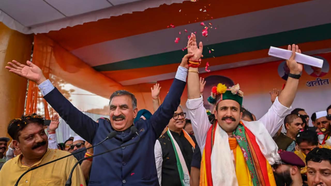 Himachal Pradesh: హిమాచల్ సర్కార్ యూటర్న్.. నేమ్ బోర్డు డిస్‌ప్లే ఉత్తర్వు విత్‌డ్రా