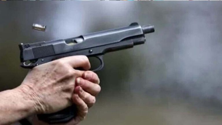 Hyderabad Crime: రాజేంద్రనగర్ లో గంజాయి ముఠా  కాల్పుల కలకలం..