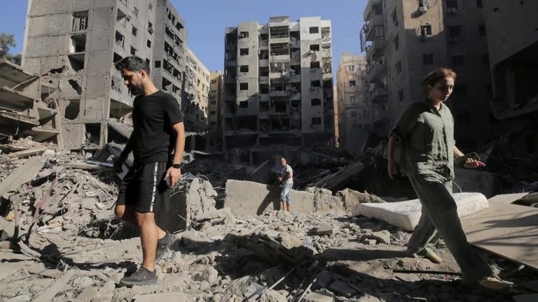 Israeli Strike: బీరుట్‌లో ఓ భవనంపై ఇజ్రాయెల్ వైమానిక దాడి.. నలుగురు మృతి