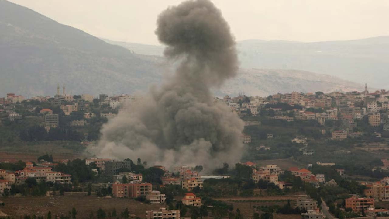 Israel-Hezbollah War: లెబనాన్‌పై ఇజ్రాయెల్ భారీ దాడులు.. 182 మంది మృతి