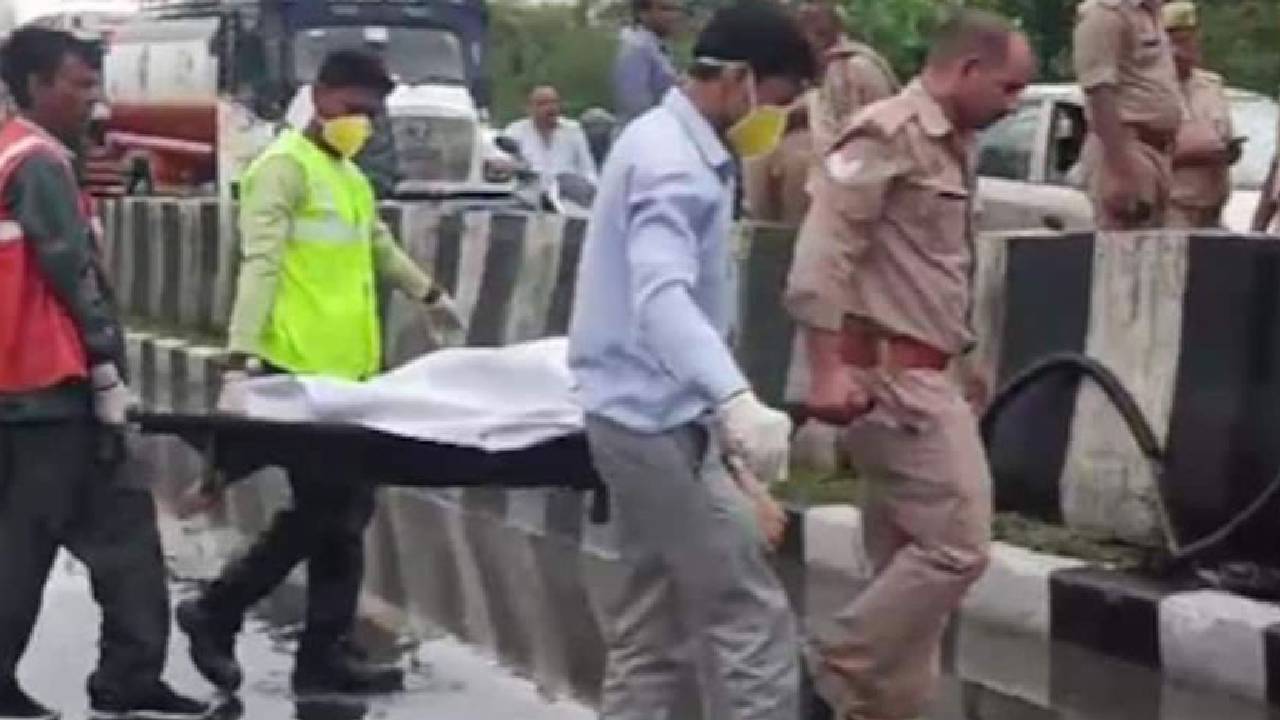 Uttar Pradesh: కాన్పూర్-ఢిల్లీ హైవేపై నగ్నంగా, తల లేకుండా మహిళ మృతదేహం..