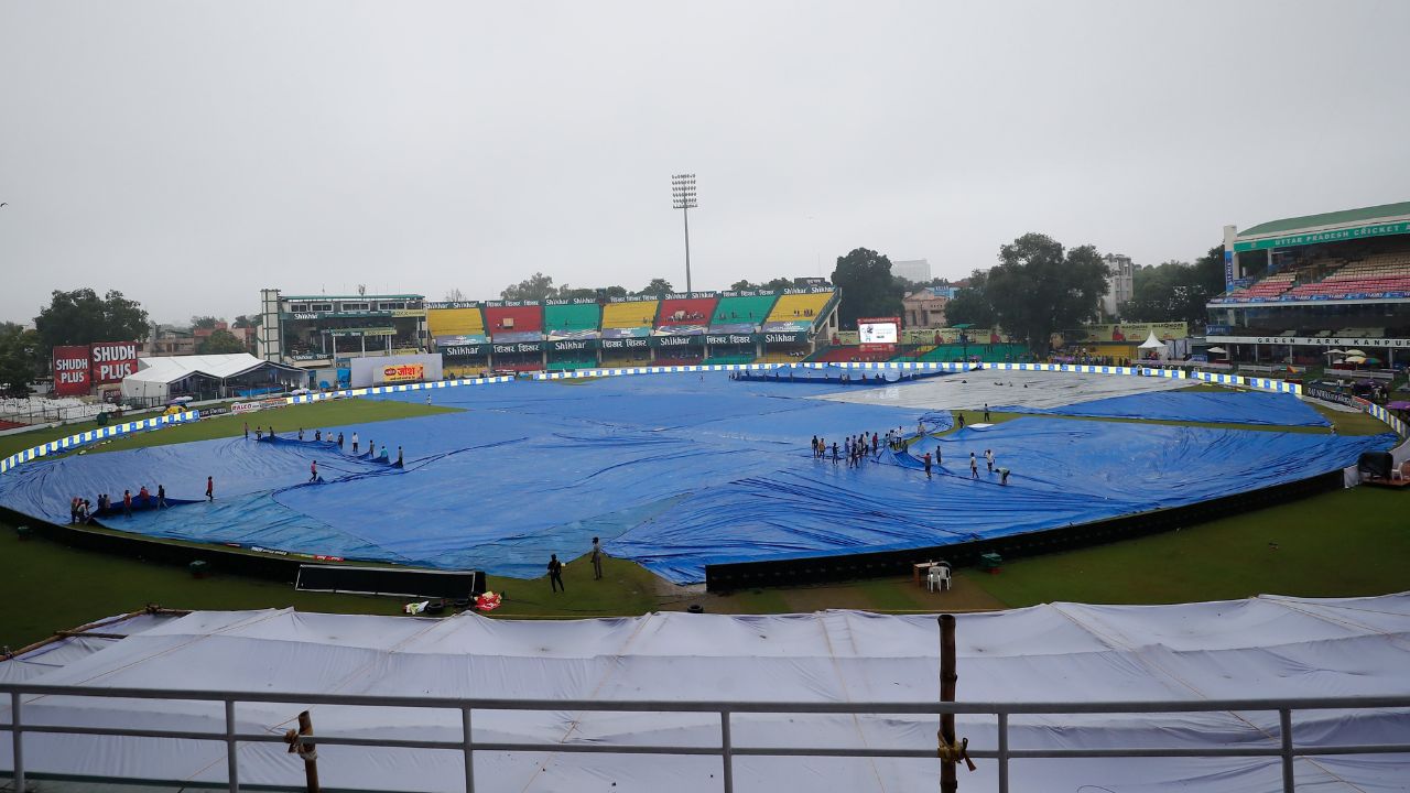 Kanpur Test: మూడో రోజు ఆట ఆలస్యం.. 12 గంటలకు మరోసారి పిచ్‌ పరిశీలన!