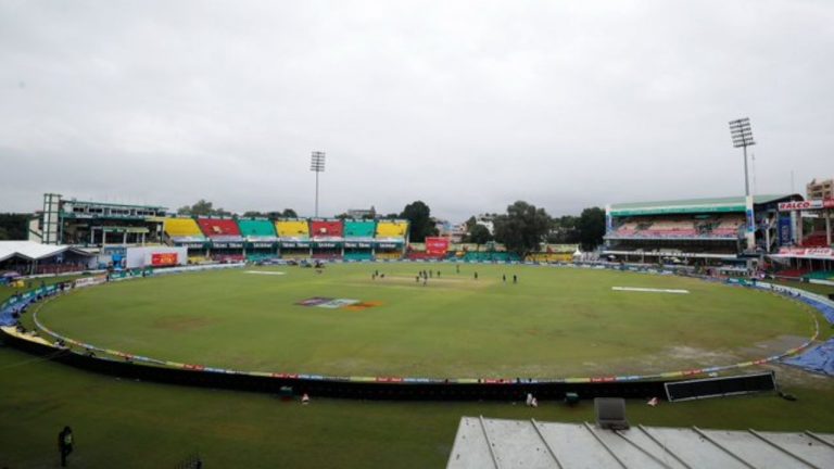 IND vs BAN: వర్షం లేకపోయినా.. మూడో రోజు ఆట రద్దు!